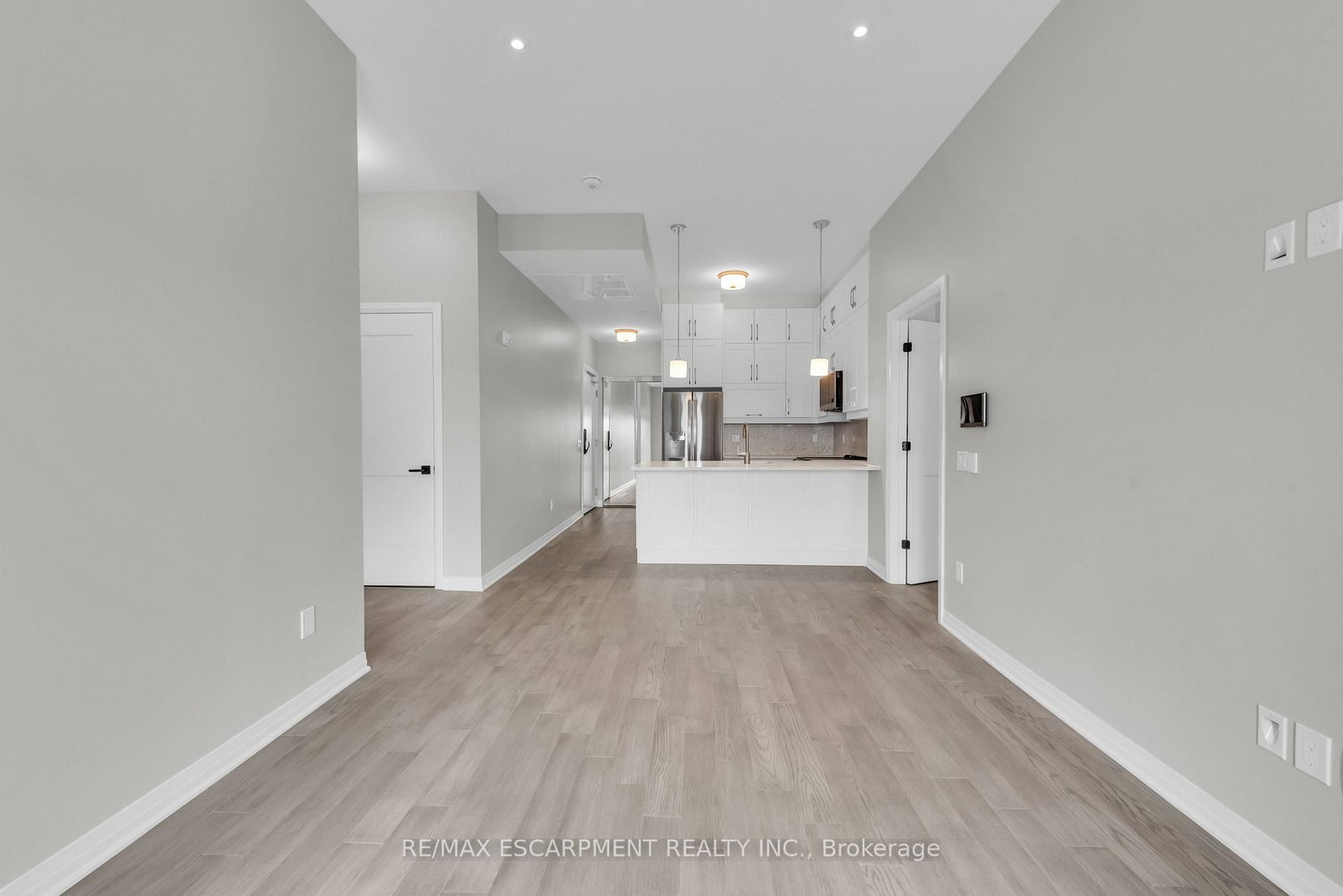 470 Gordon Krantz Avenue, Unit 601 - Photo 14