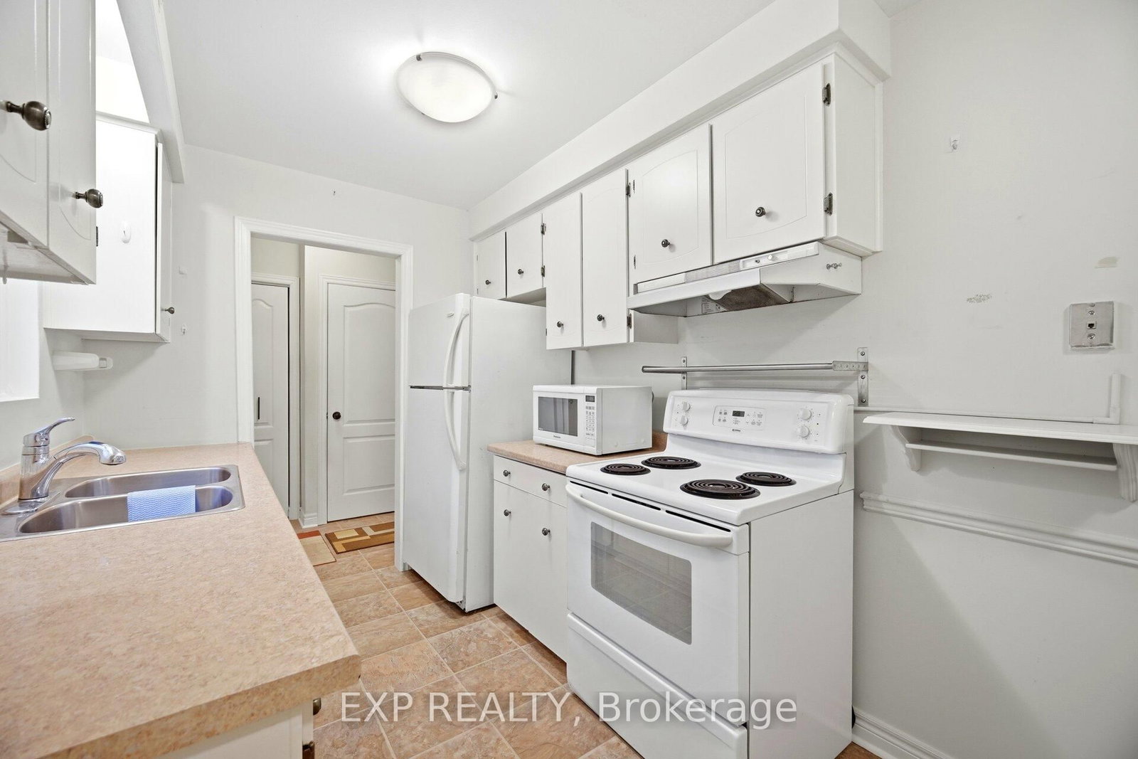 107 Archdekin Drive - Photo 6