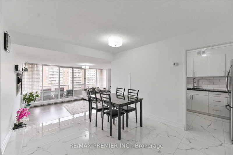 604 - 25 Four Winds Dr, Toronto, M3J 1K8 | Image 3