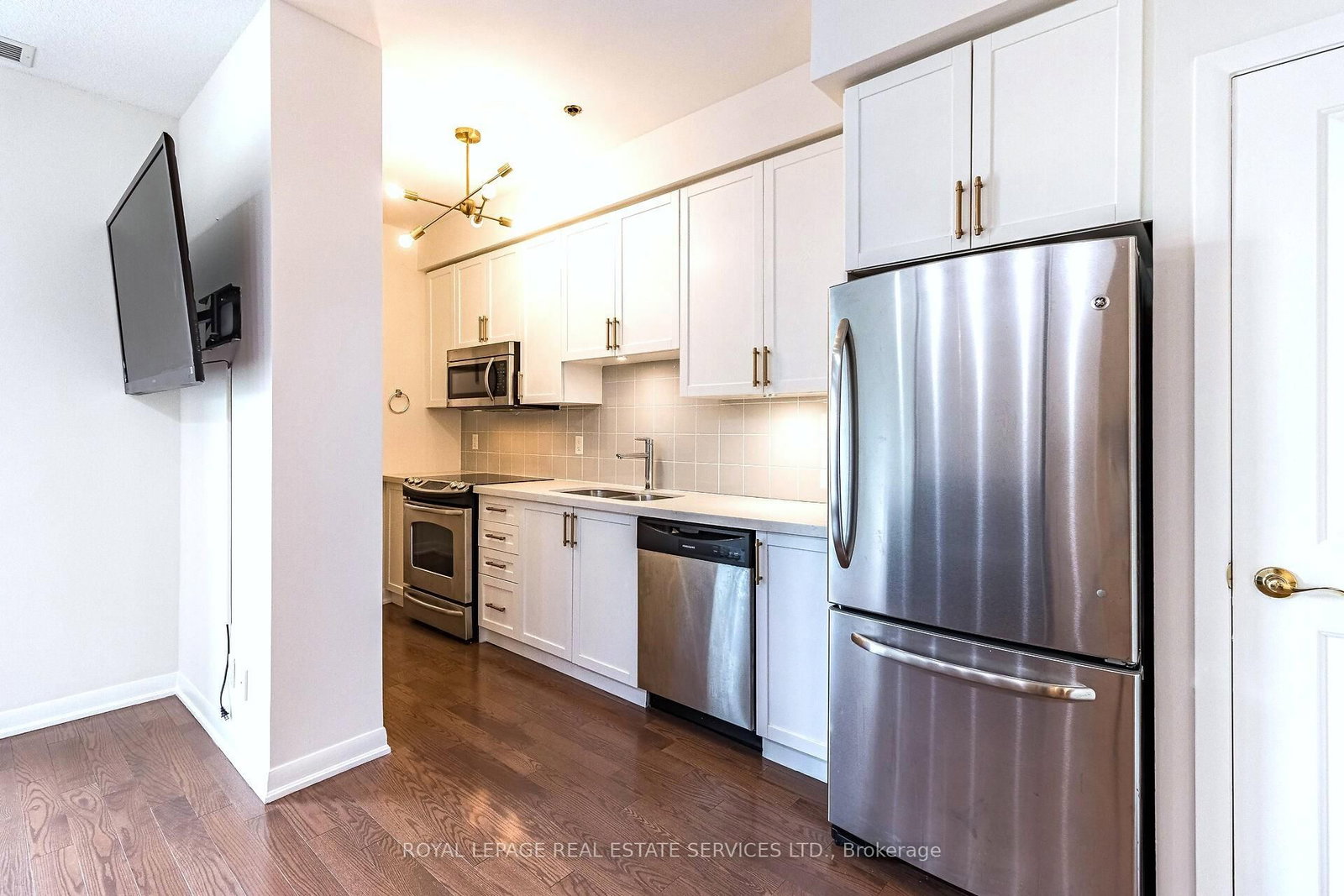 205 Sherway Gardens Road, Unit 111 - Photo 16