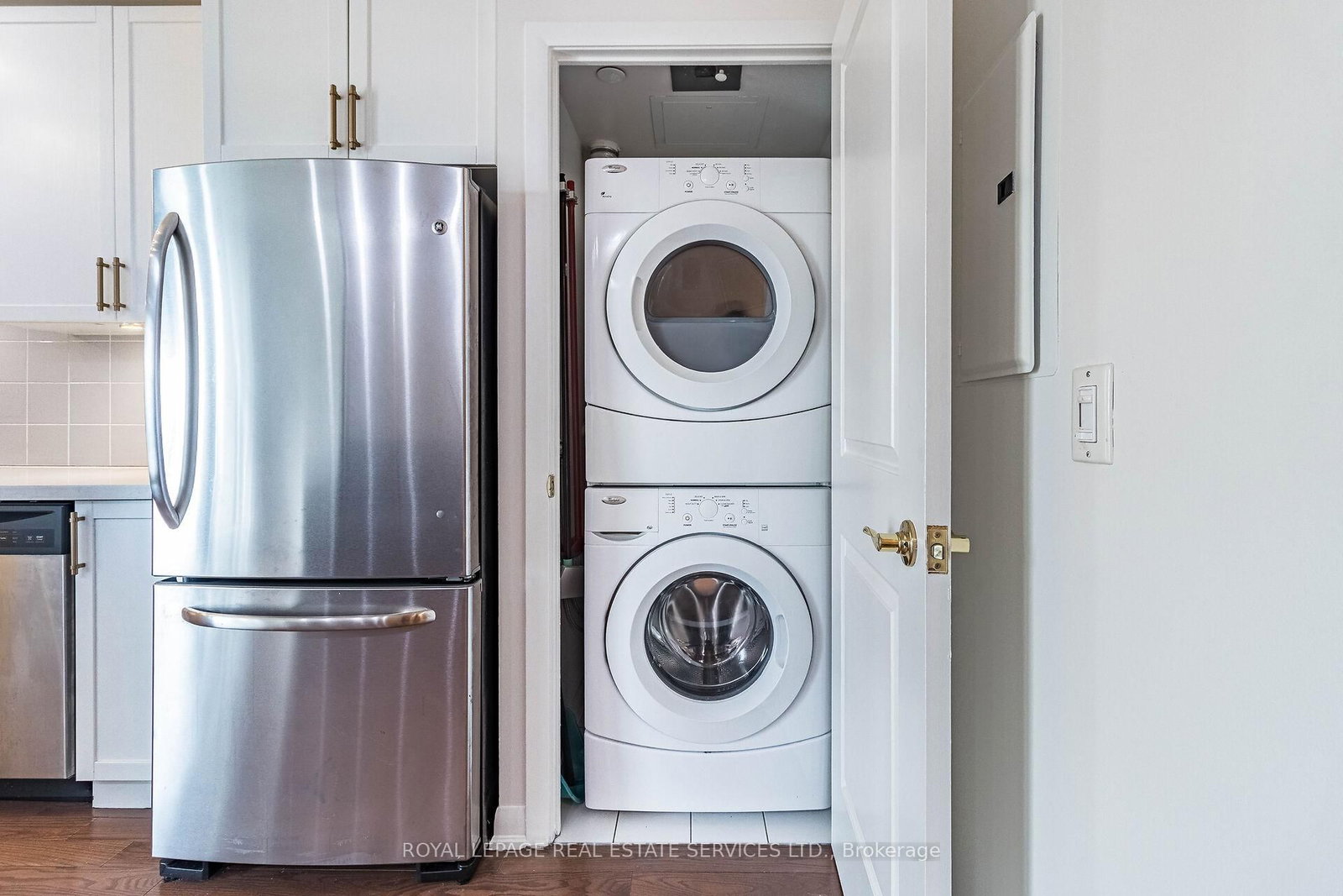 205 Sherway Gardens Road, Unit 111 - Photo 28