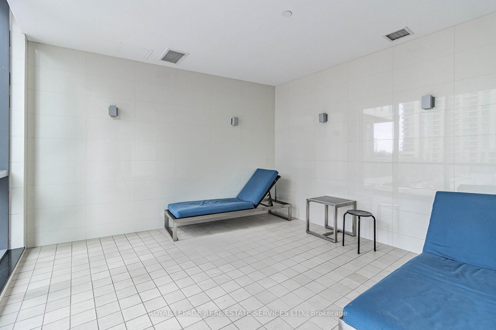 205 Sherway Gardens Road, Unit 111 - Photo 38