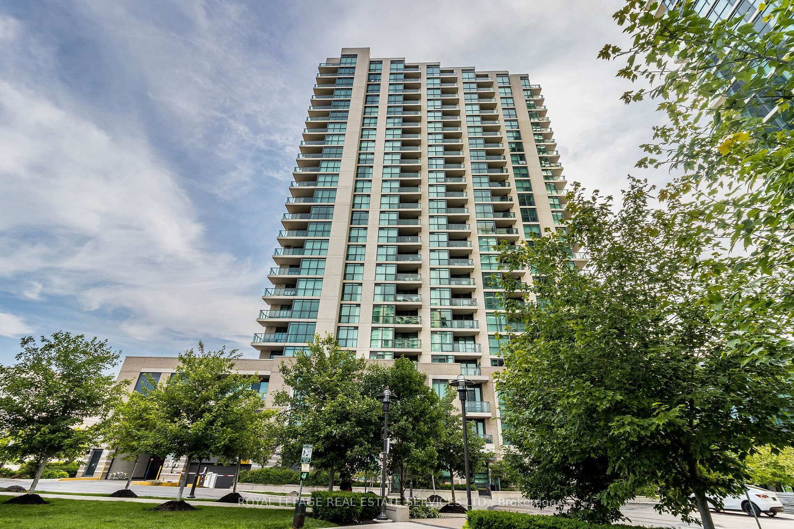 205 Sherway Gardens Road, Unit 111 - Photo 44