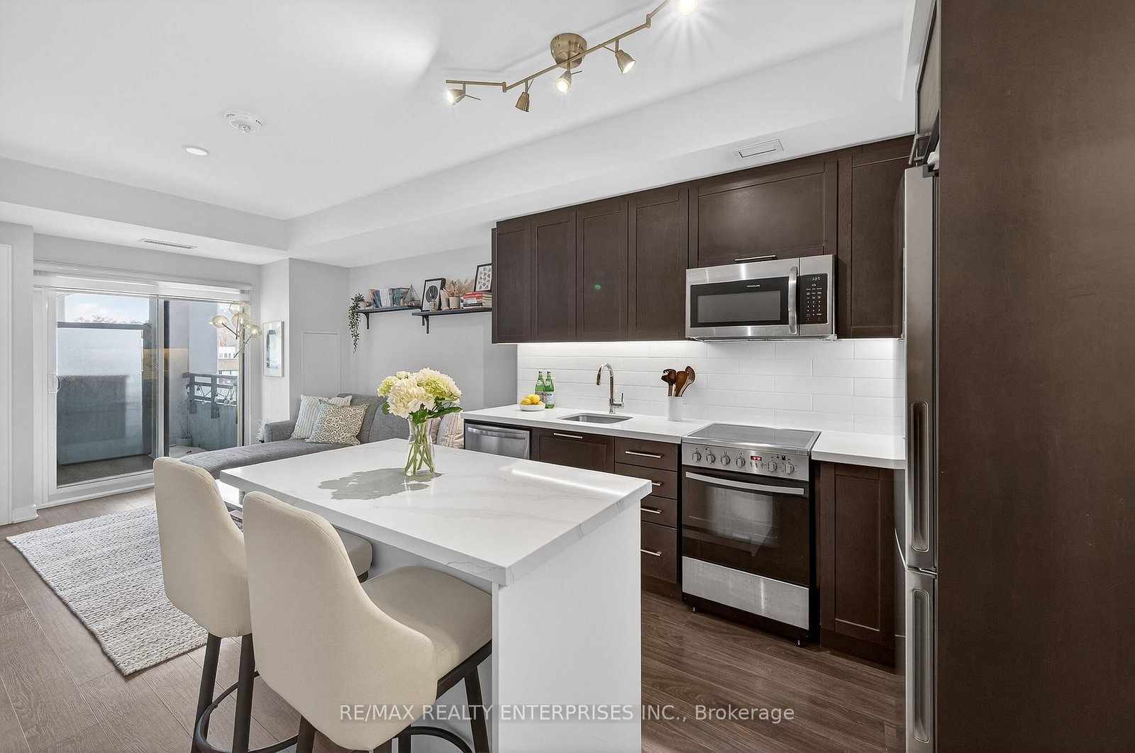 1 Neighbourhood Lane, Unit 401 - Photo 11