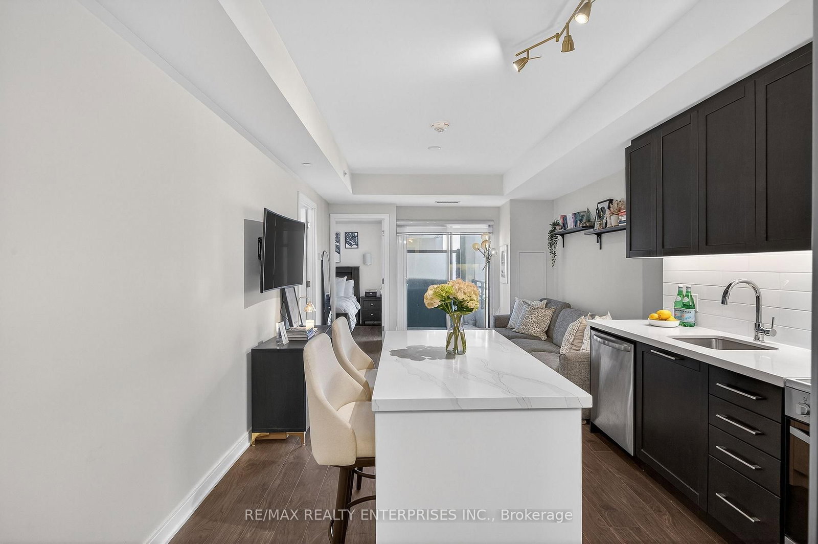 1 Neighbourhood Lane, Unit 401 - Photo 16