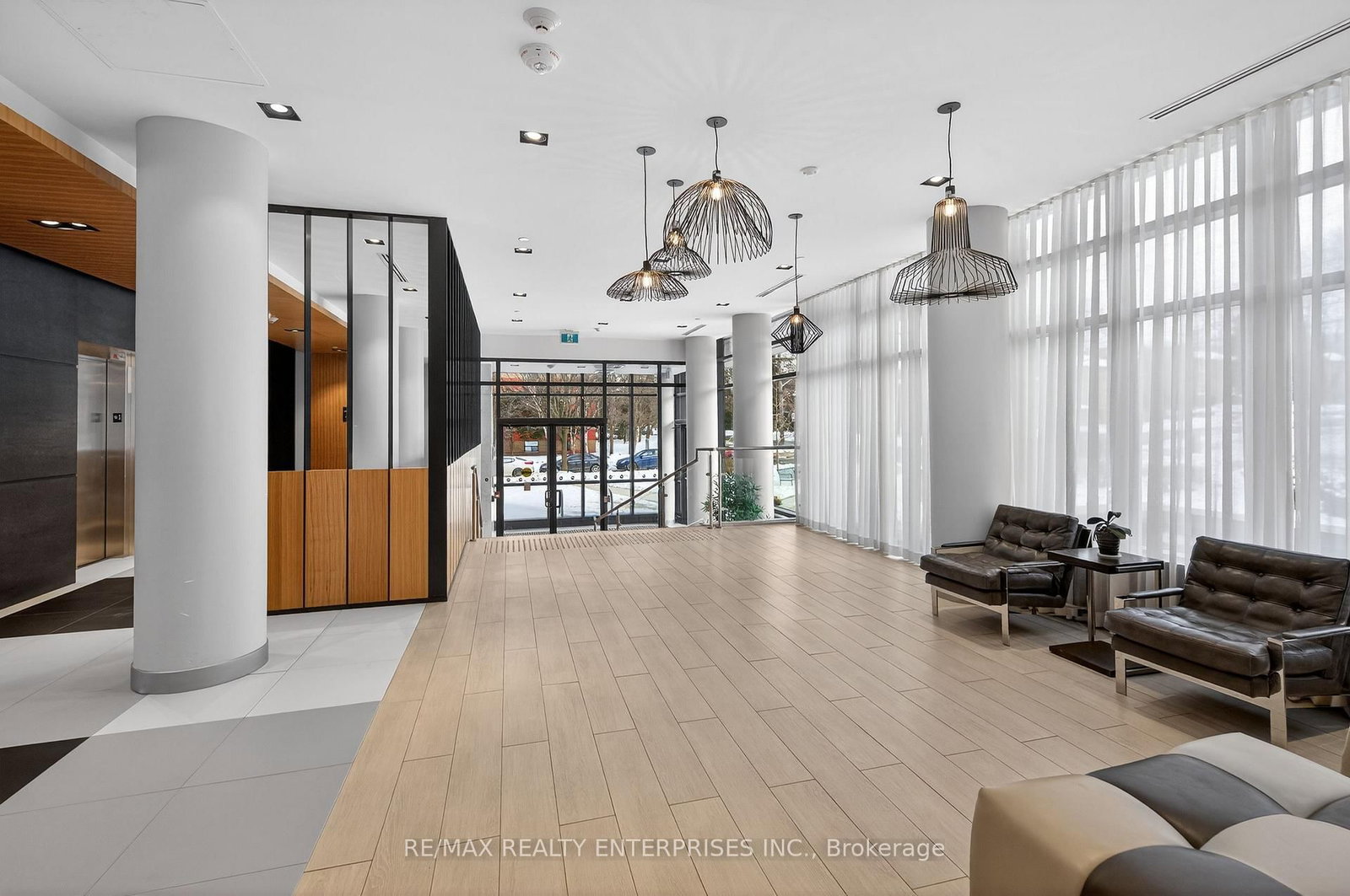 1 Neighbourhood Lane, Unit 401 - Photo 4