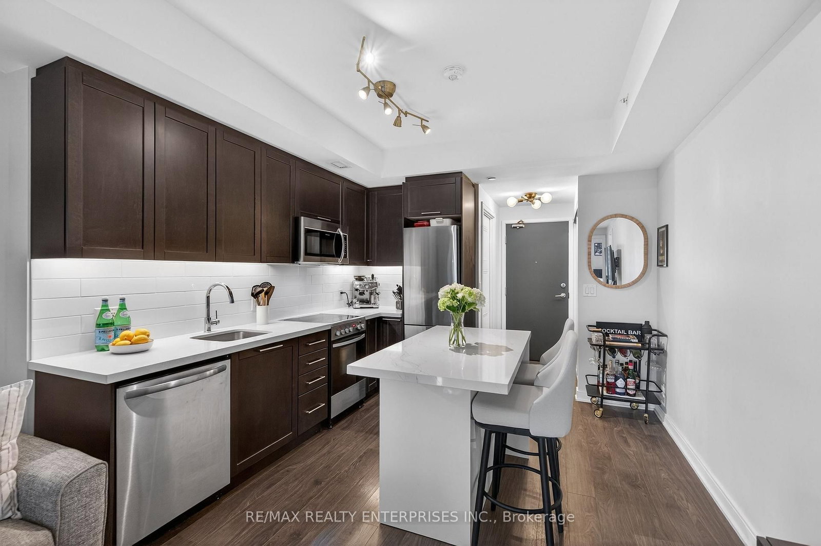 1 Neighbourhood Lane, Unit 401 - Photo 8