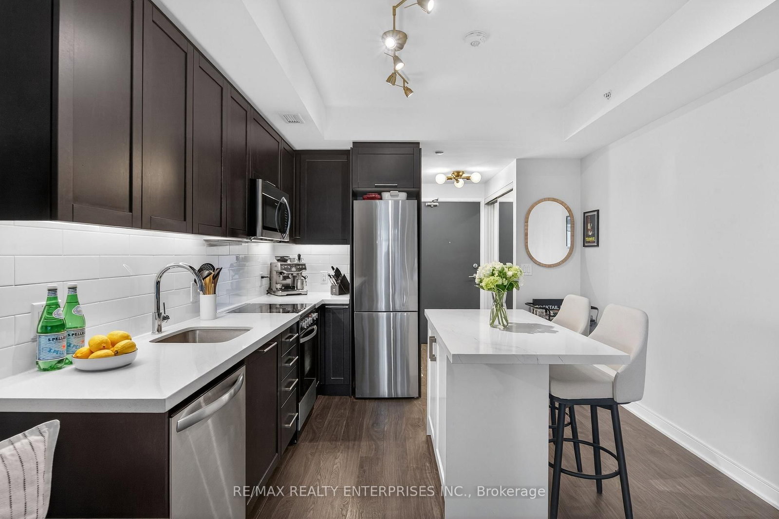 1 Neighbourhood Lane, Unit 401 - Photo 9