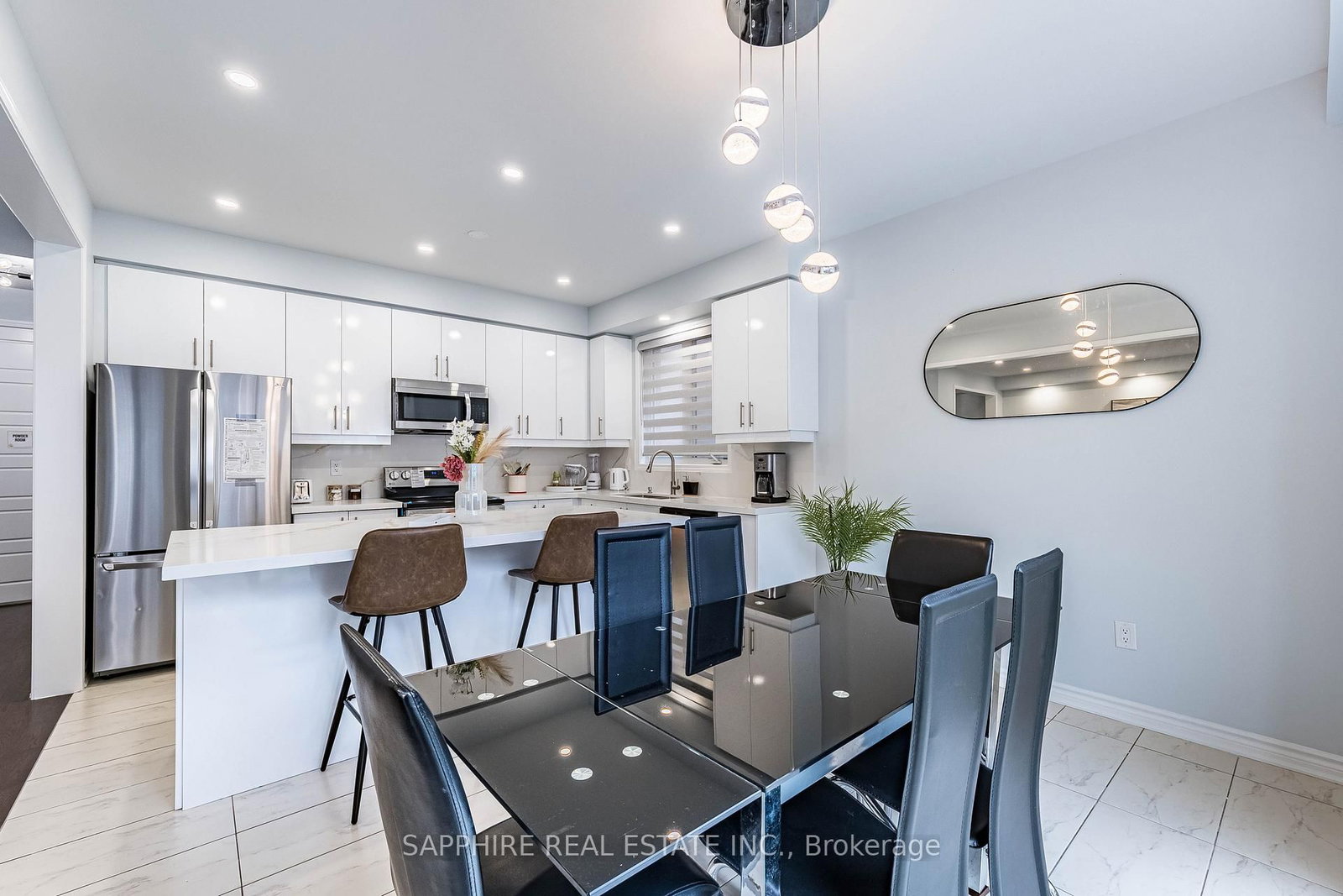 325 Trudeau Drive E - Photo 16