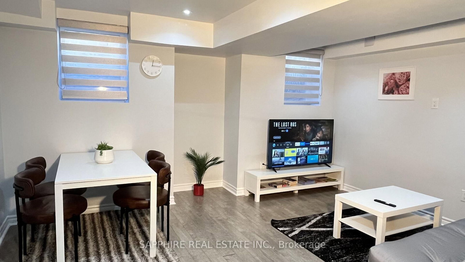 325 Trudeau Drive E - Photo 40