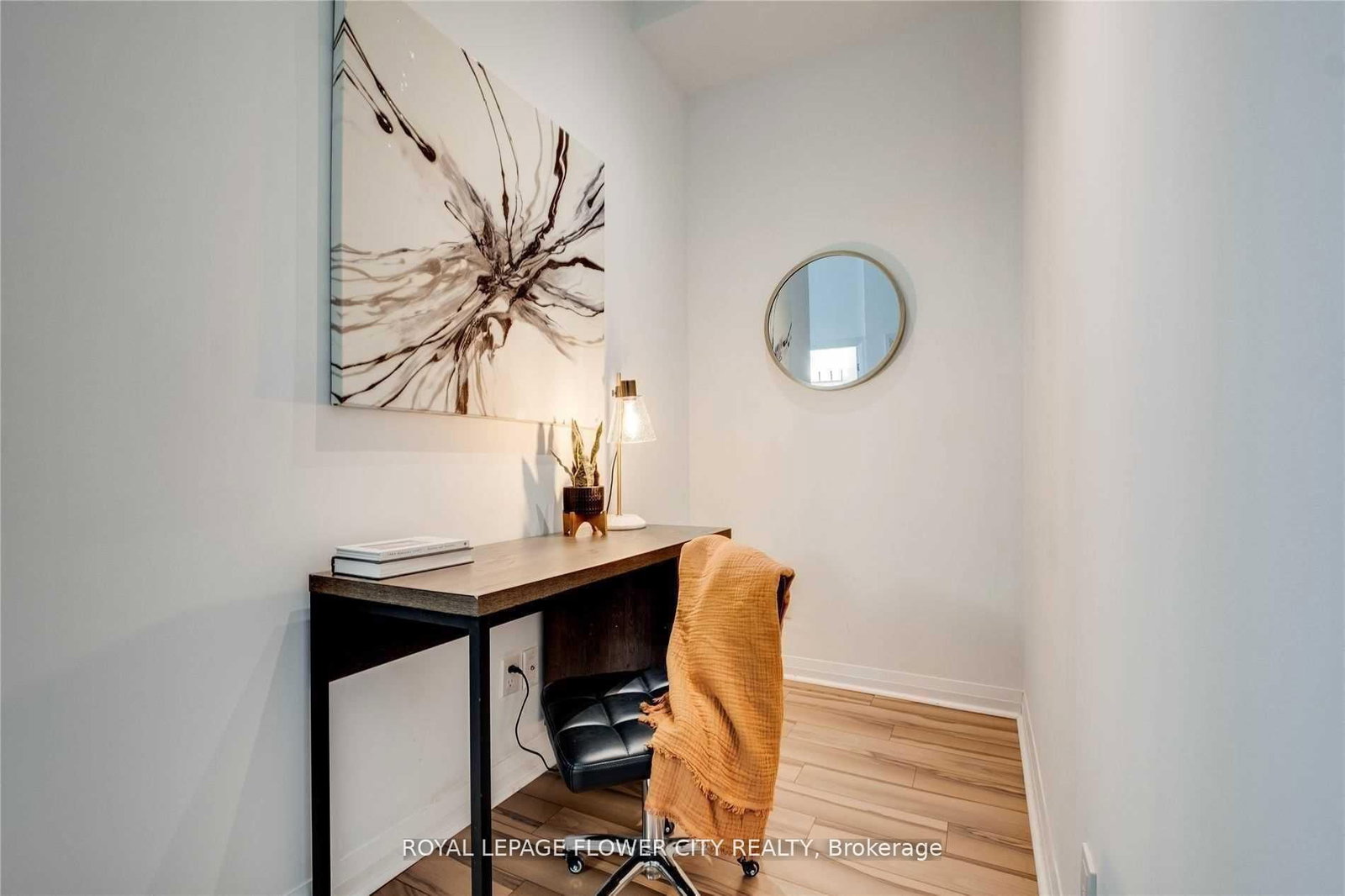 55 Eglinton Avenue W, Unit 310 - Photo 4