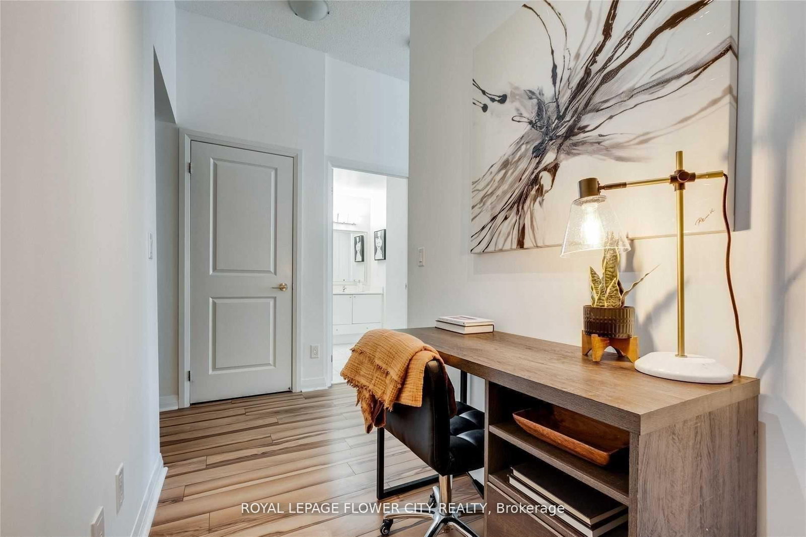 55 Eglinton Avenue W, Unit 310 - Photo 5