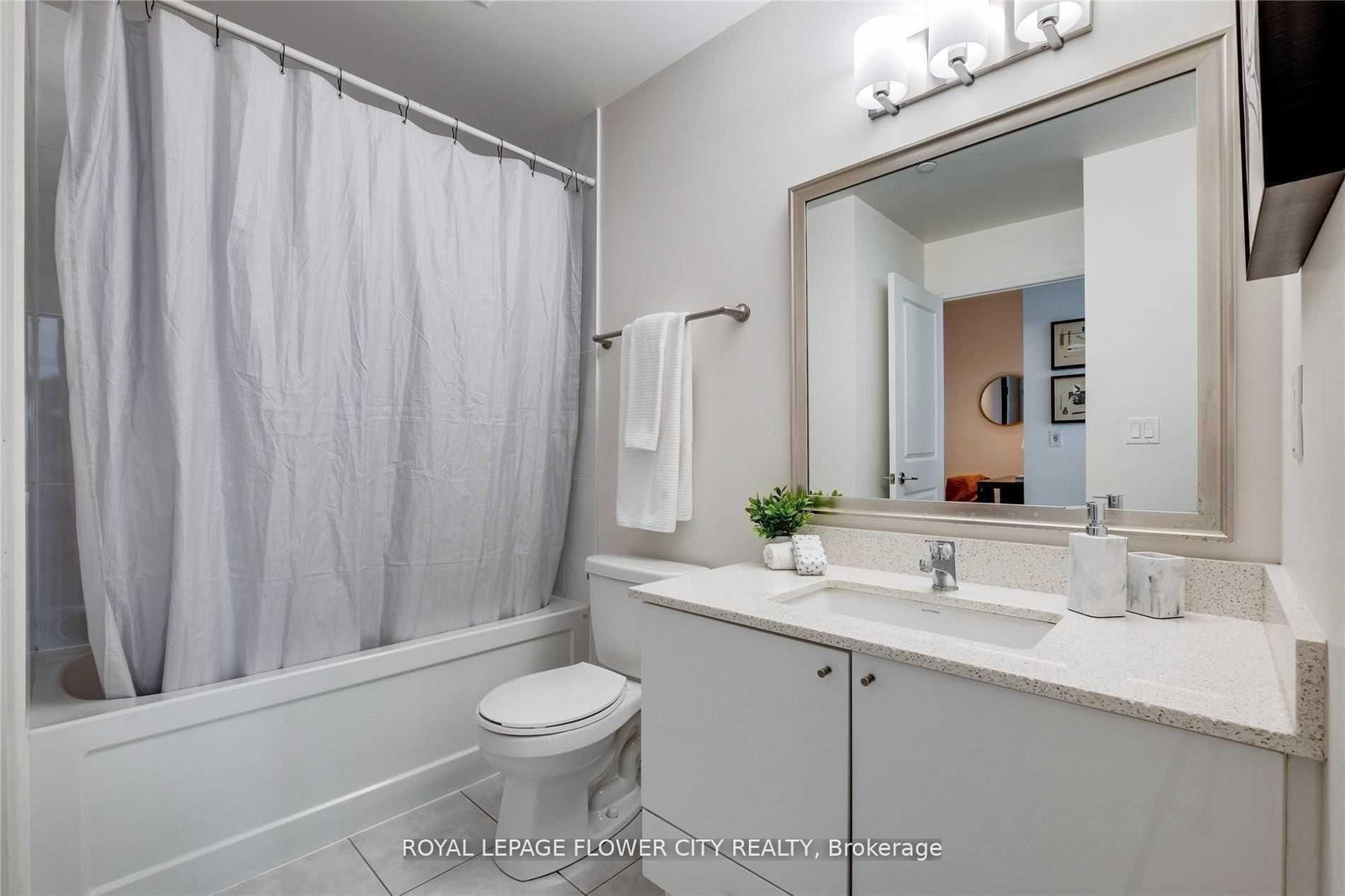 55 Eglinton Avenue W, Unit 310 - Photo 7