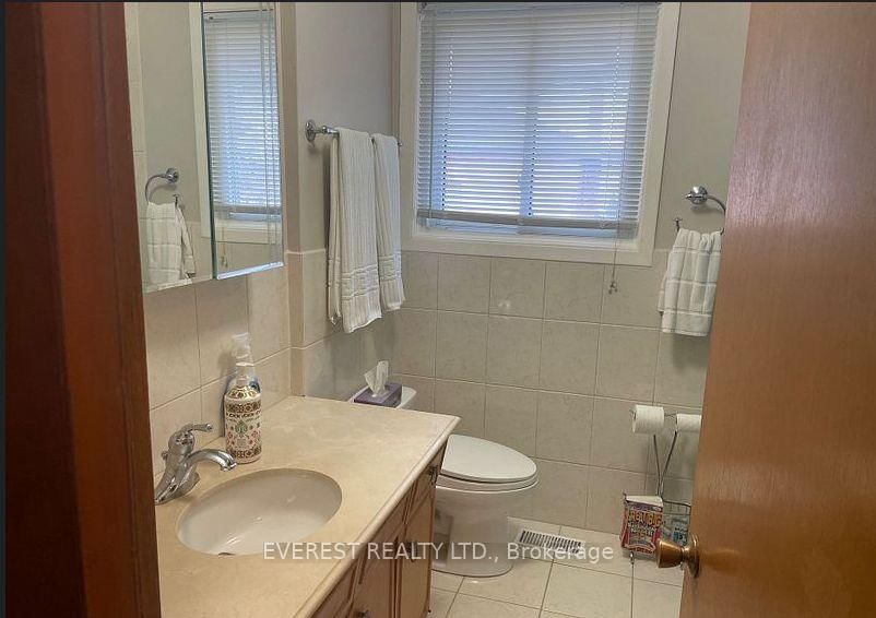 66 Evans Avenue - Photo 8