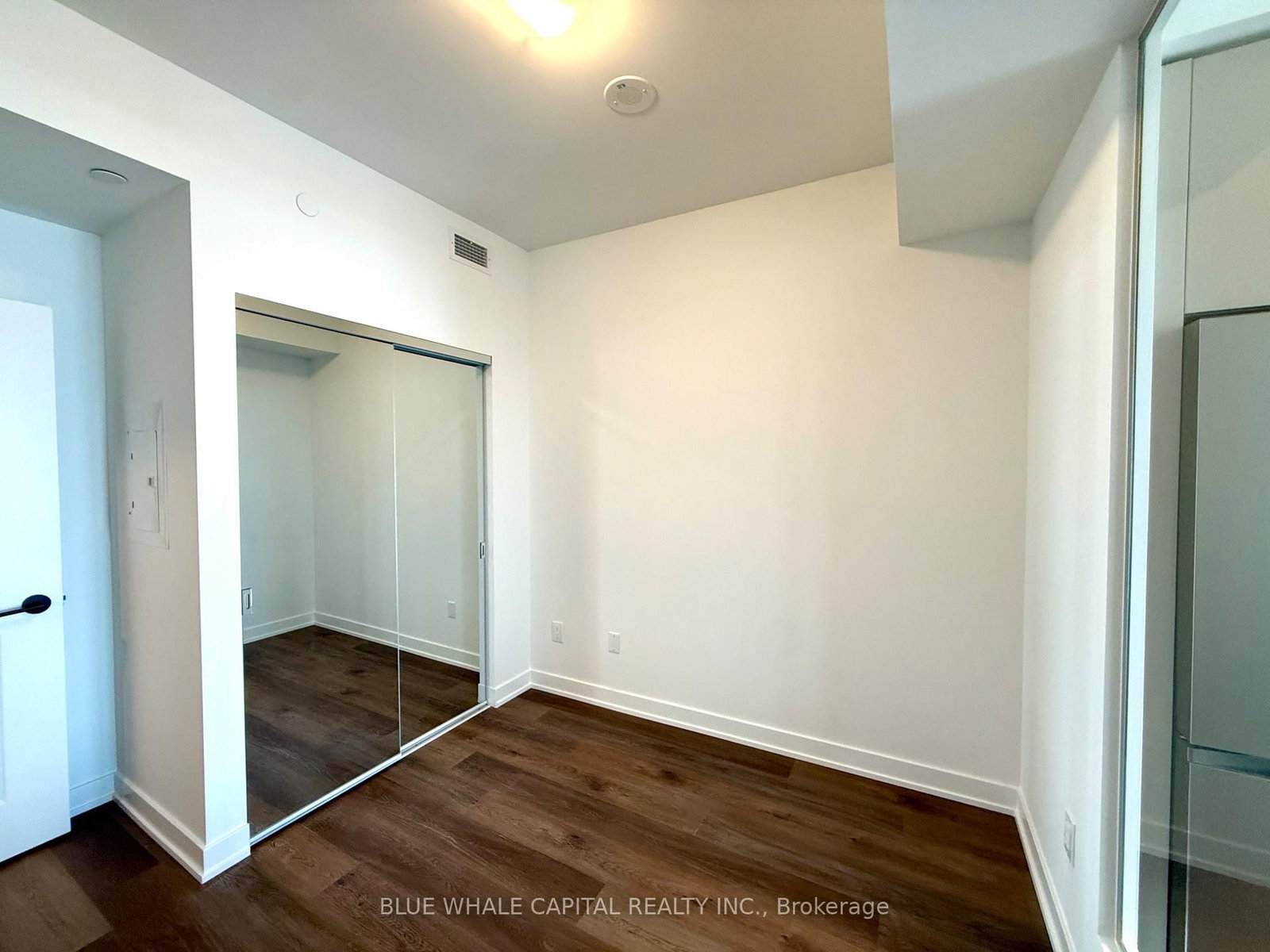 2075 Lakeshore Road, Unit 307 - Photo 13