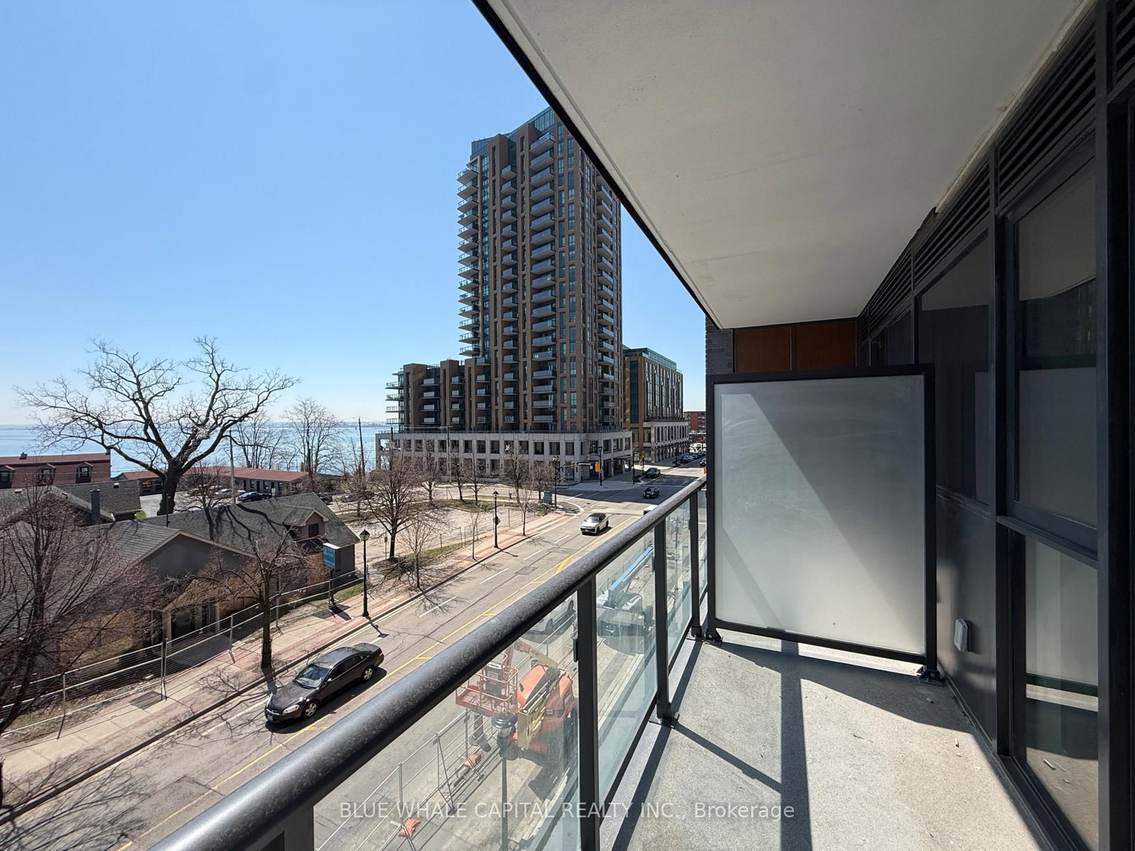 2075 Lakeshore Road, Unit 307 - Photo 23