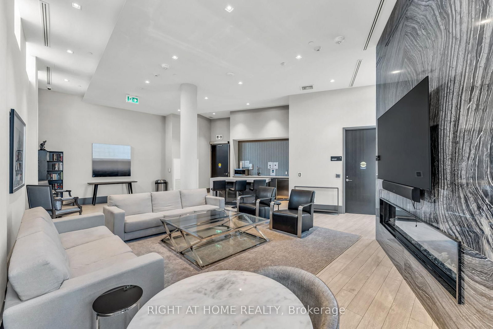 20 Brin Drive, Unit 308 - Photo 24