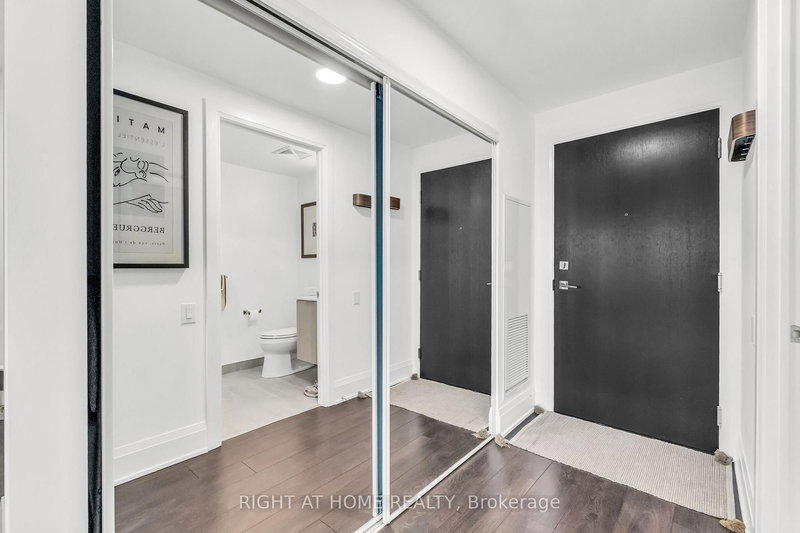 308 - 20 Brin Dr, Toronto, M8X 0B2 | Image 3