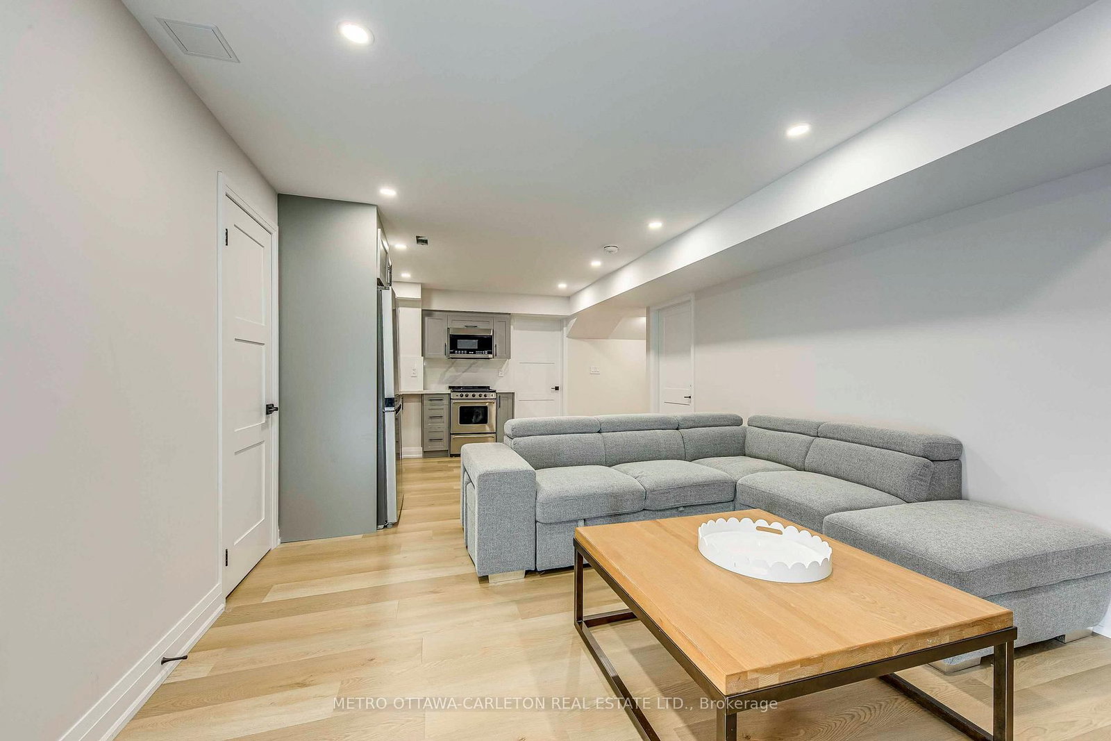 13 Franmar Road, Unit LOWER UNIT - Photo 3