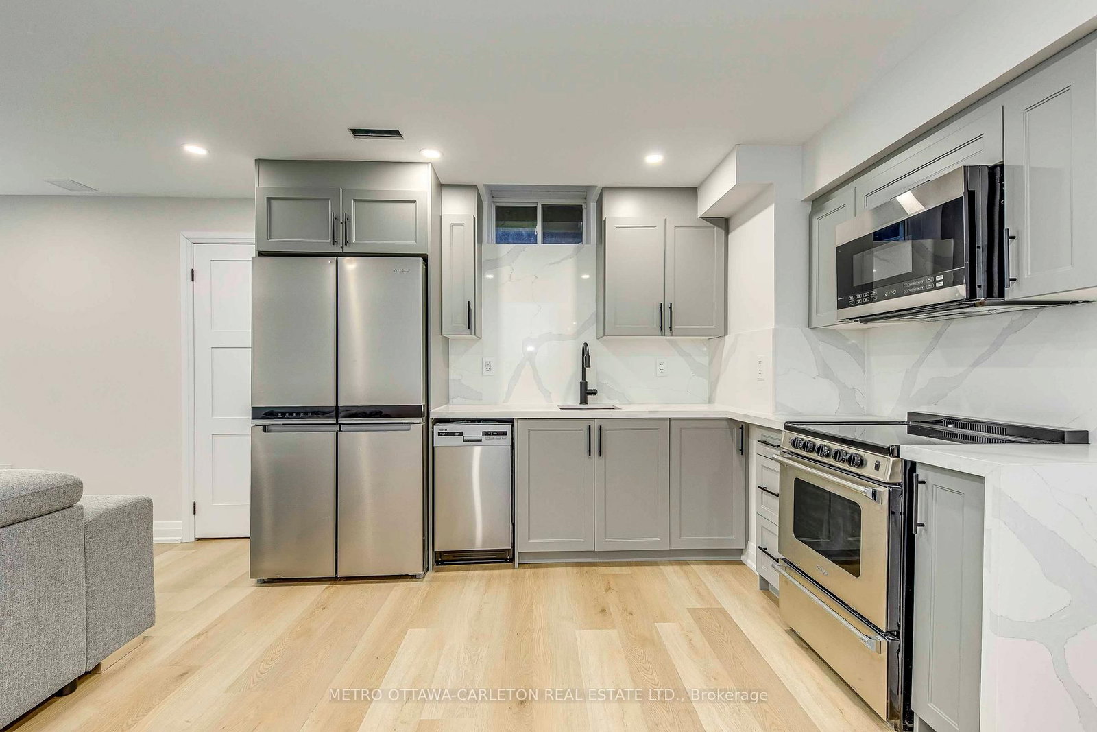 13 Franmar Road, Unit LOWER UNIT - Photo 5