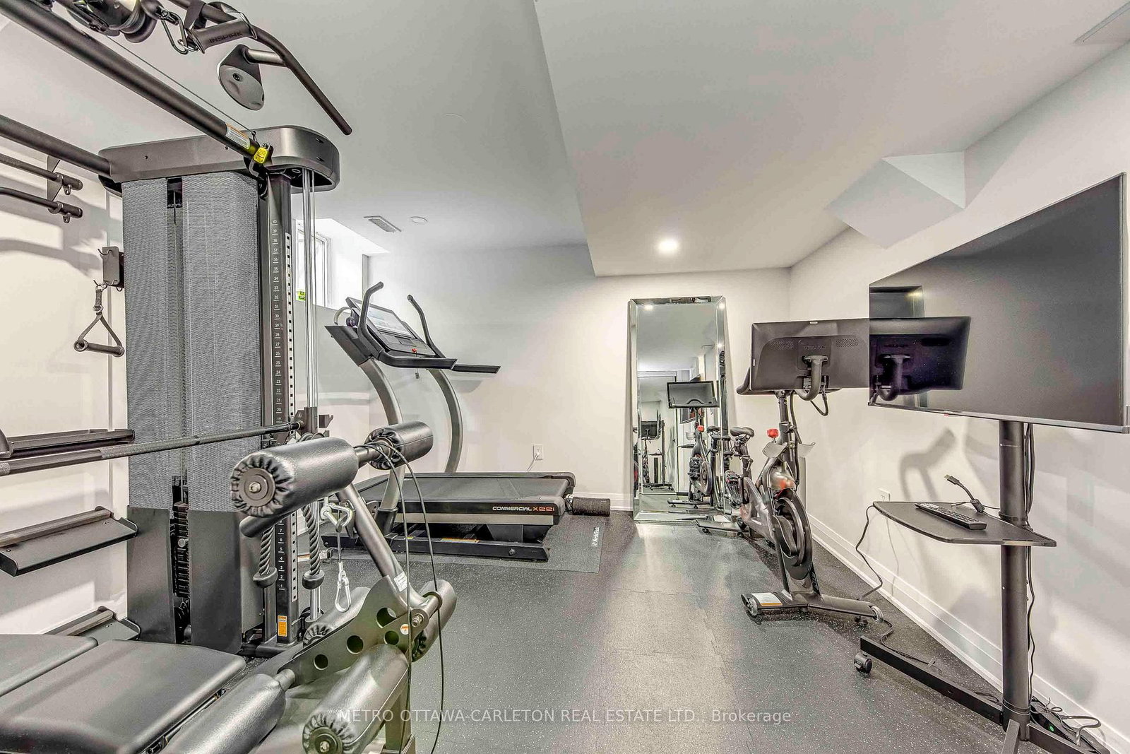 13 Franmar Road, Unit LOWER UNIT - Photo 9