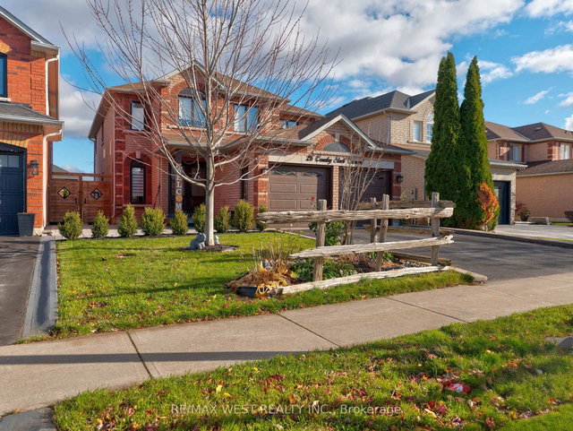 26 Country Stroll Crescent