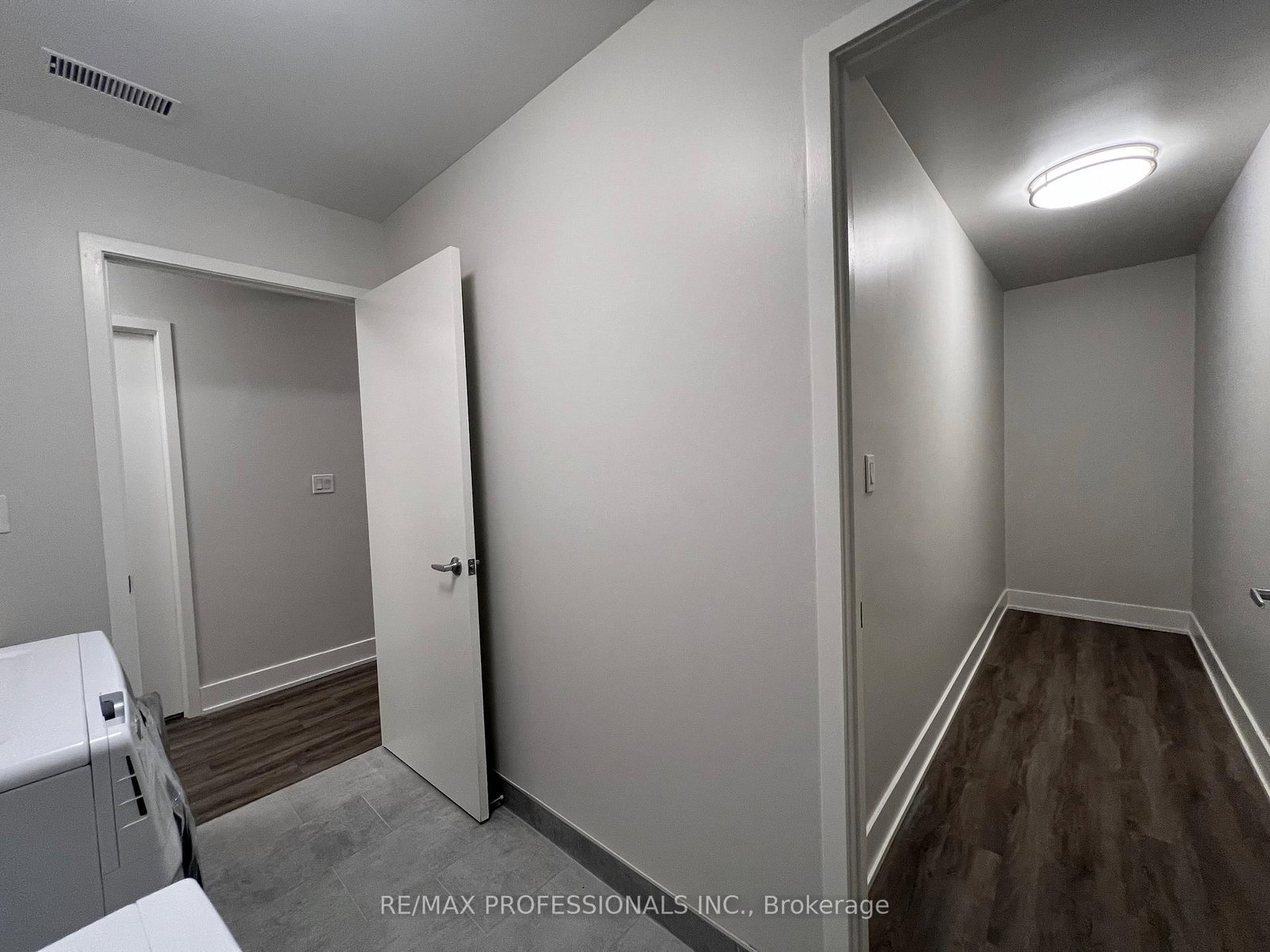 62 Dixfield Drive, Unit 106 - Photo 20