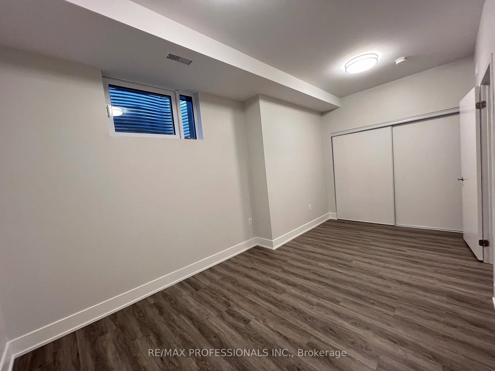 62 Dixfield Drive, Unit 106 - Photo 24