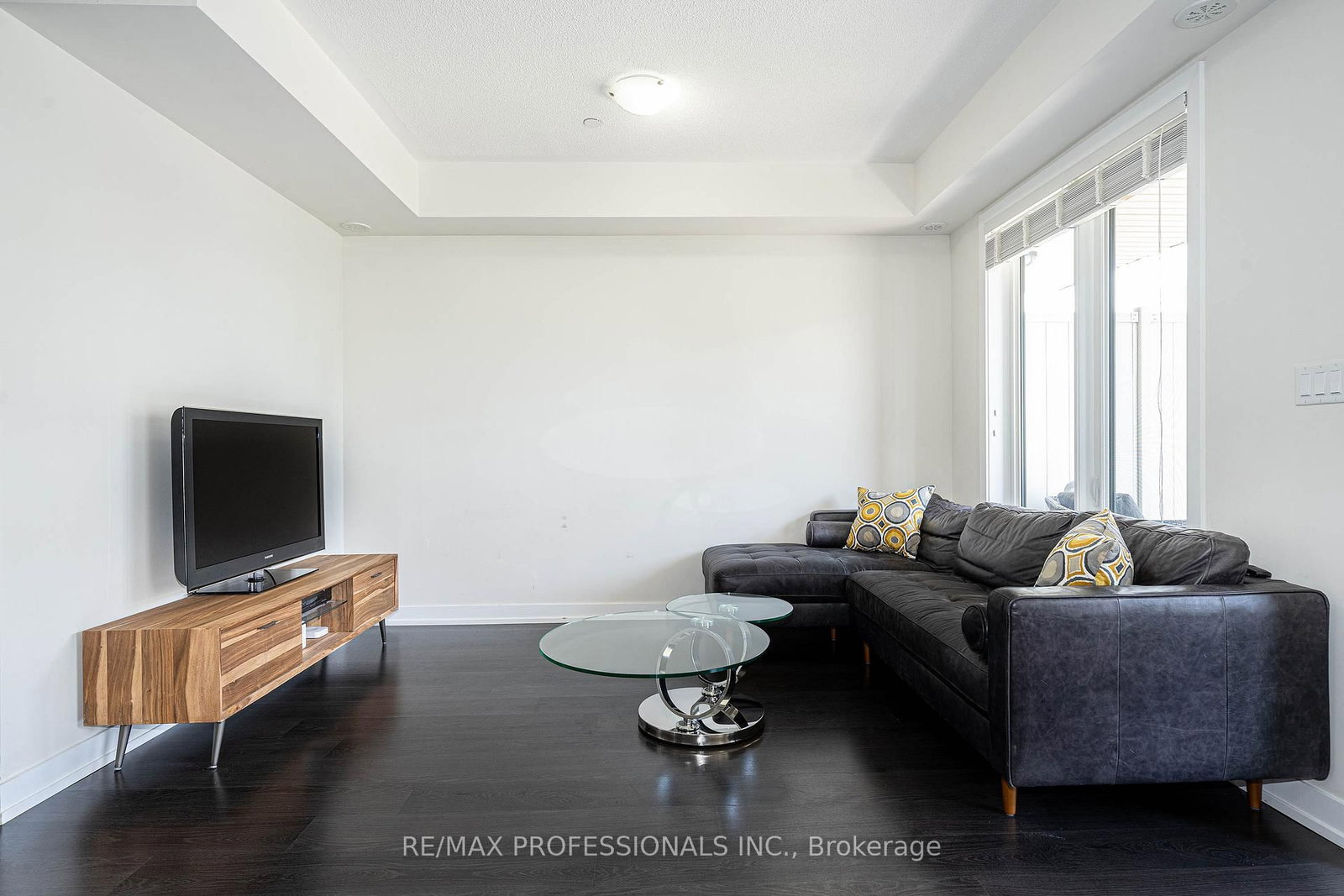 6 Drummond Street, Unit 320 - Photo 19