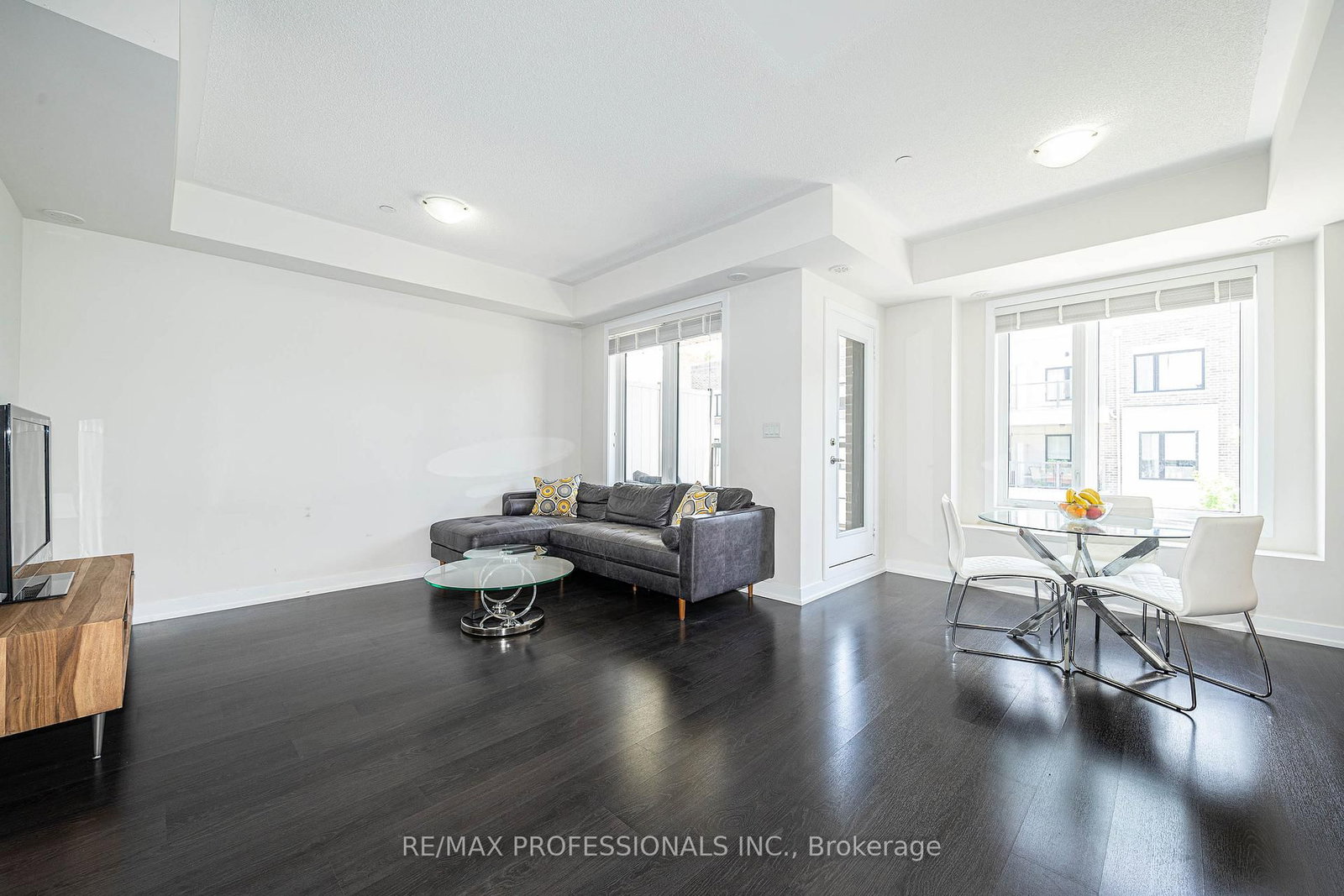 6 Drummond Street, Unit 320 - Photo 20