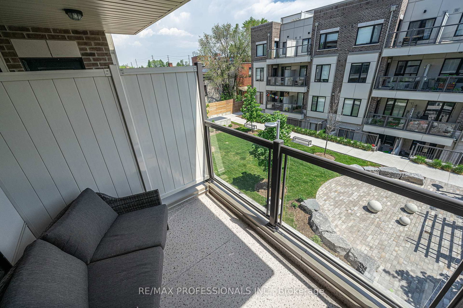 6 Drummond Street, Unit 320 - Photo 23