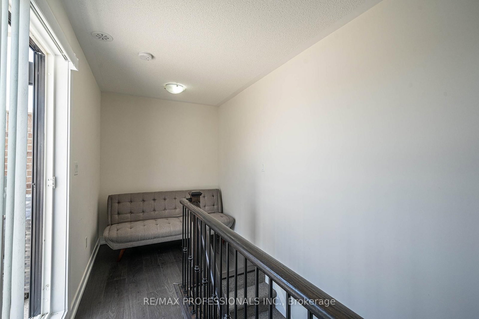 6 Drummond Street, Unit 320 - Photo 27