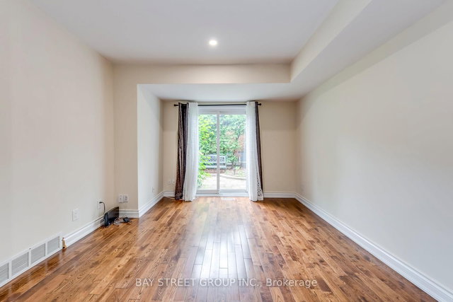 4351 Dublin Crescent