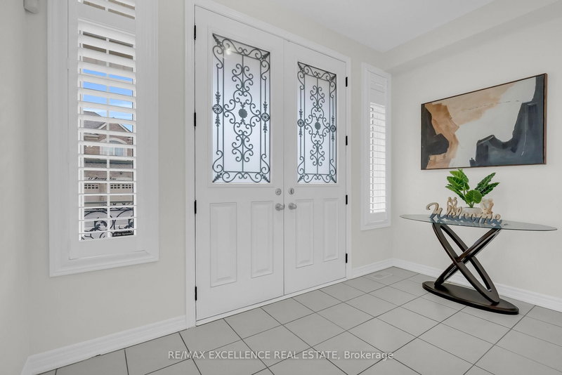 40 Muscovy Dr, Brampton, L7A 4M4 | Image 3