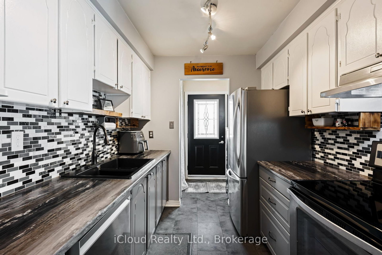 60 Cannon Court W - Photo 12