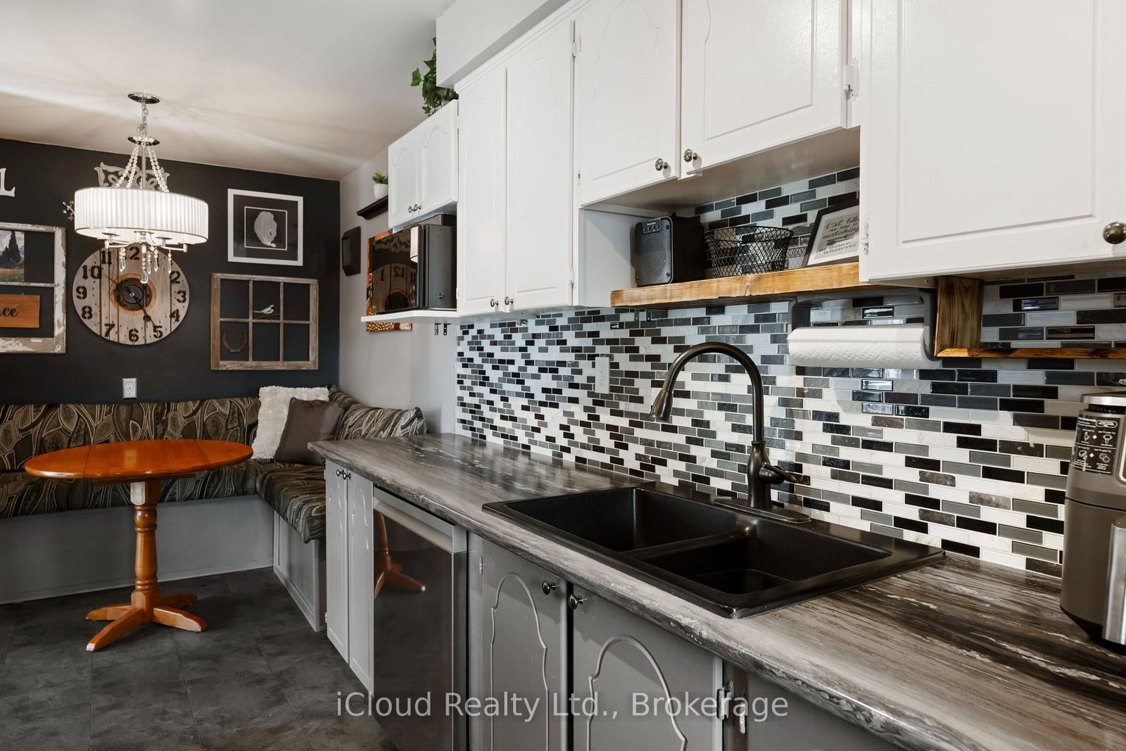 60 Cannon Court W - Photo 14