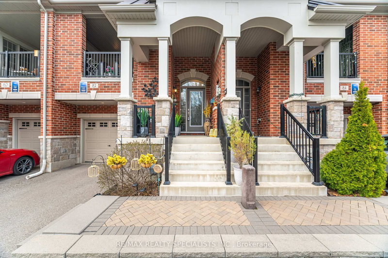 82 Oakmore Lane, Brampton, L6Y 6H5 | Image 3