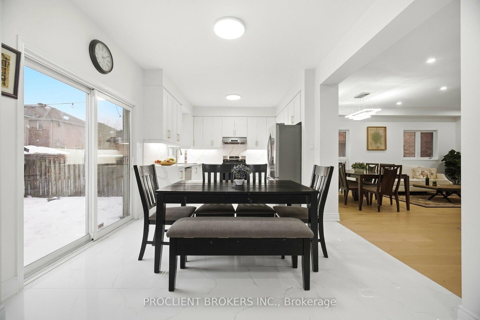 Detached House for sale at 459 Pettit Trail, Milton, Ontario, L9T 6N9 - Clarke - MLS: W13033642