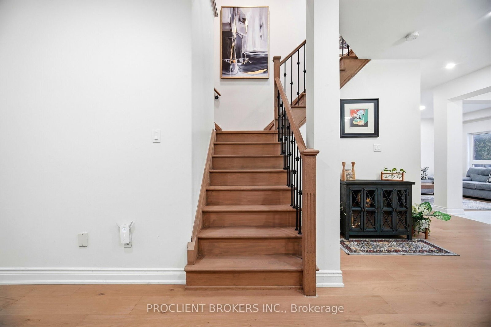 Detached House for sale at 459 Pettit Trail, Milton, Ontario, L9T 6N9 - Clarke - MLS: W13033642