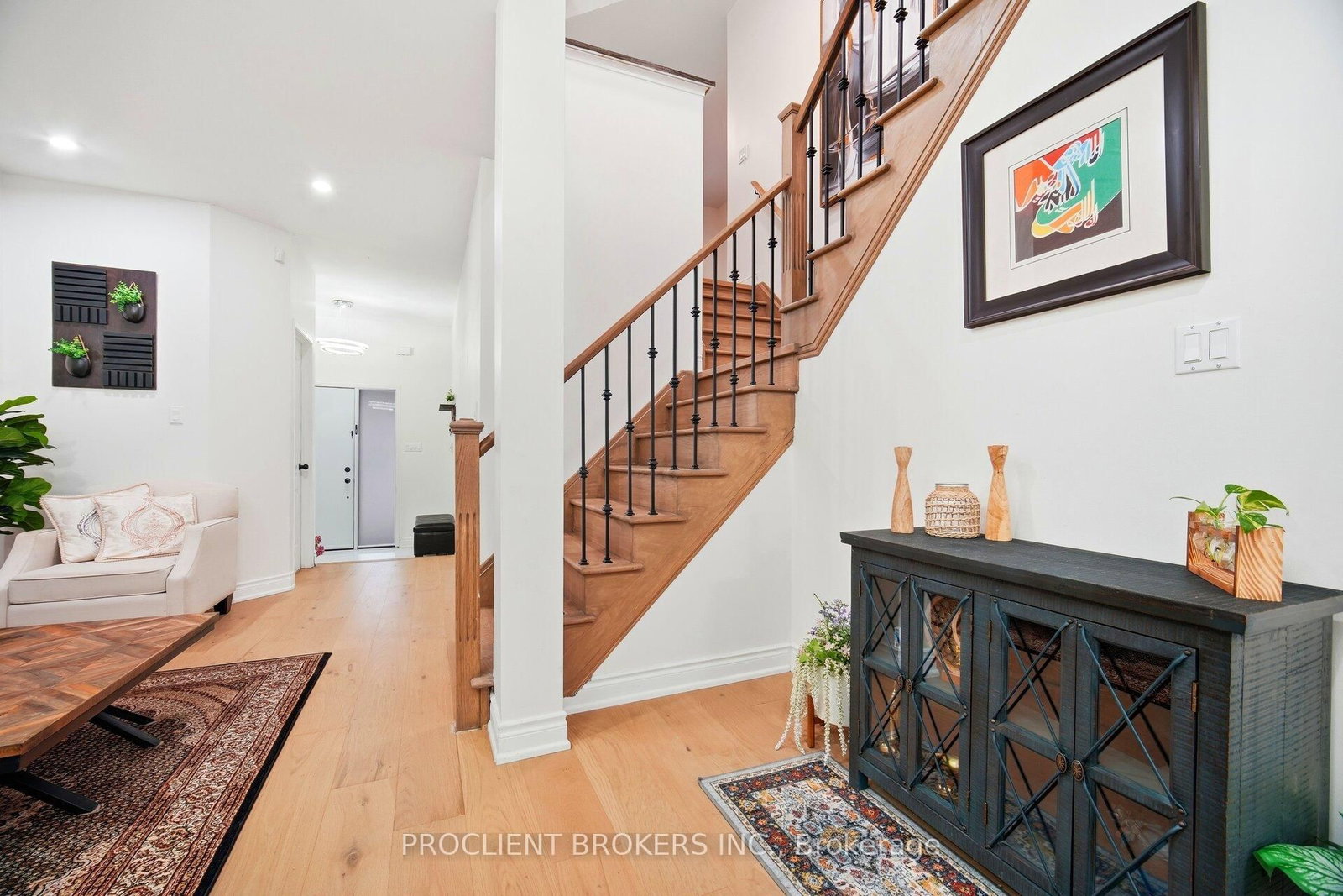 Detached House for sale at 459 Pettit Trail, Milton, Ontario, L9T 6N9 - Clarke - MLS: W13033642