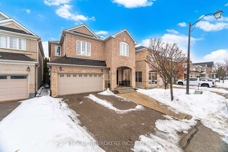 459 Pettit Tr, Milton, L9T 6N9 | Image 3