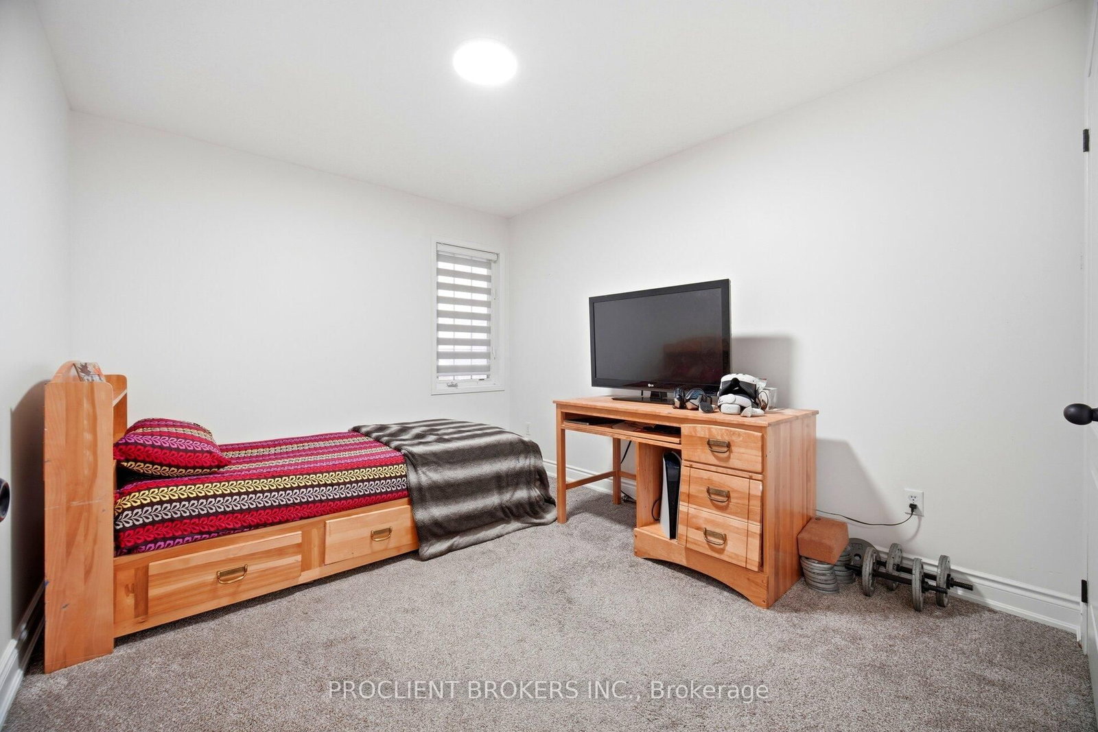 Detached House for sale at 459 Pettit Trail, Milton, Ontario, L9T 6N9 - Clarke - MLS: W13033642