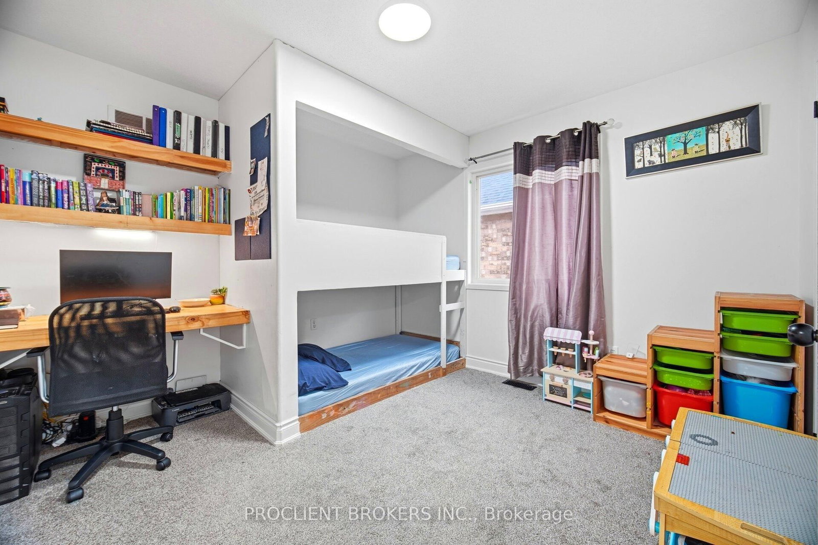 Detached House for sale at 459 Pettit Trail, Milton, Ontario, L9T 6N9 - Clarke - MLS: W13033642