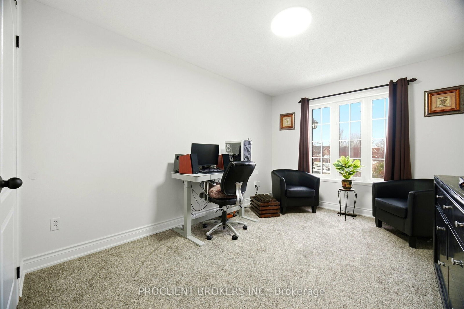 Detached House for sale at 459 Pettit Trail, Milton, Ontario, L9T 6N9 - Clarke - MLS: W13033642