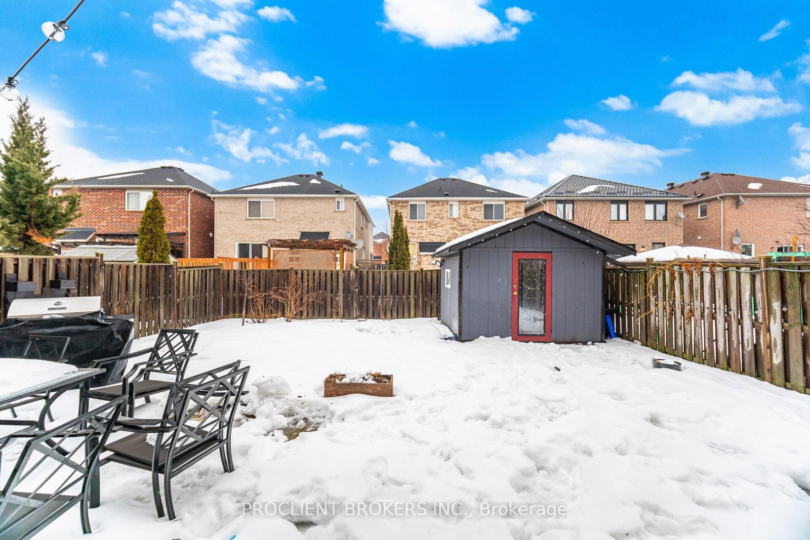 Detached House for sale at 459 Pettit Trail, Milton, Ontario, L9T 6N9 - Clarke - MLS: W13033642