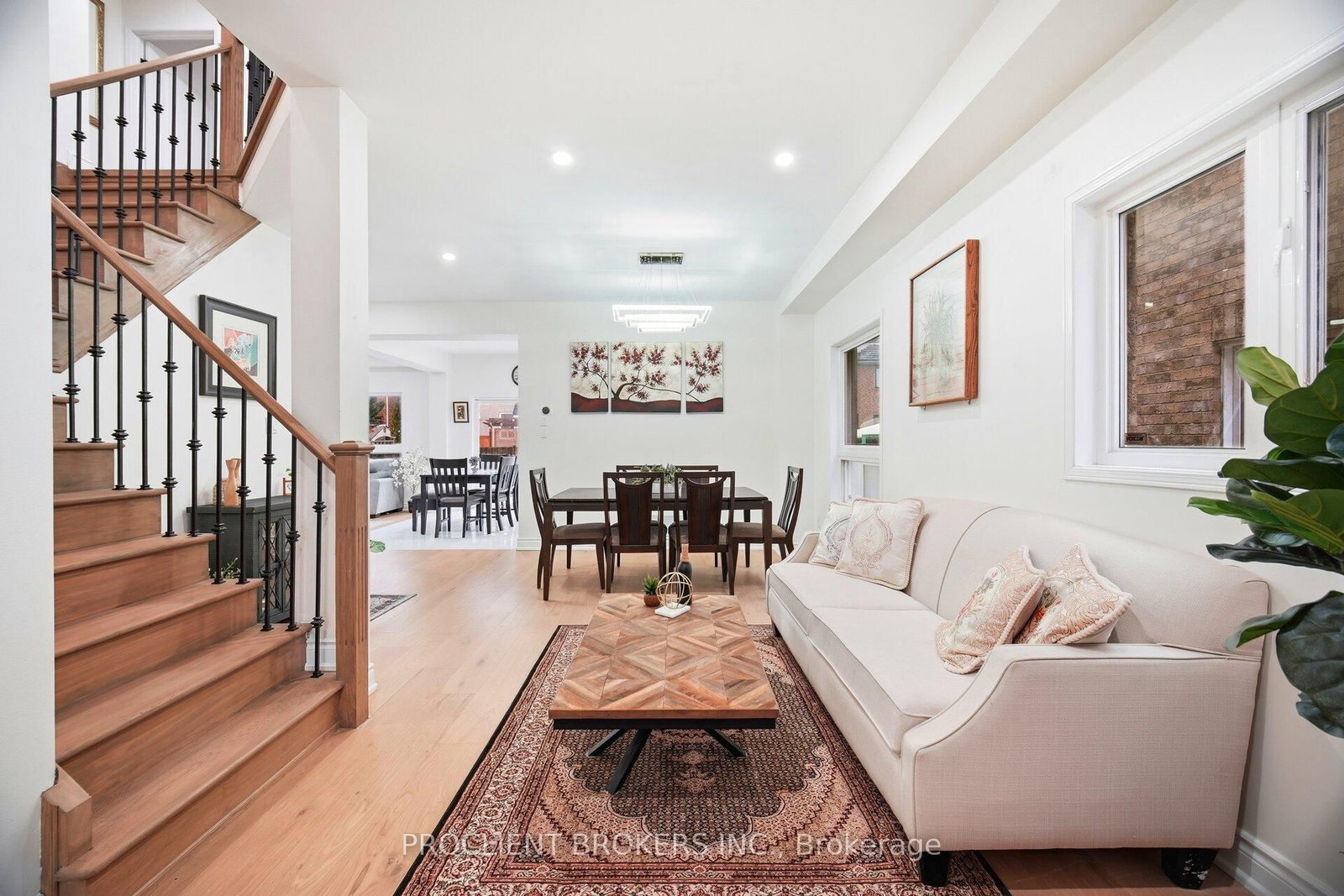 Detached House for sale at 459 Pettit Trail, Milton, Ontario, L9T 6N9 - Clarke - MLS: W13033642