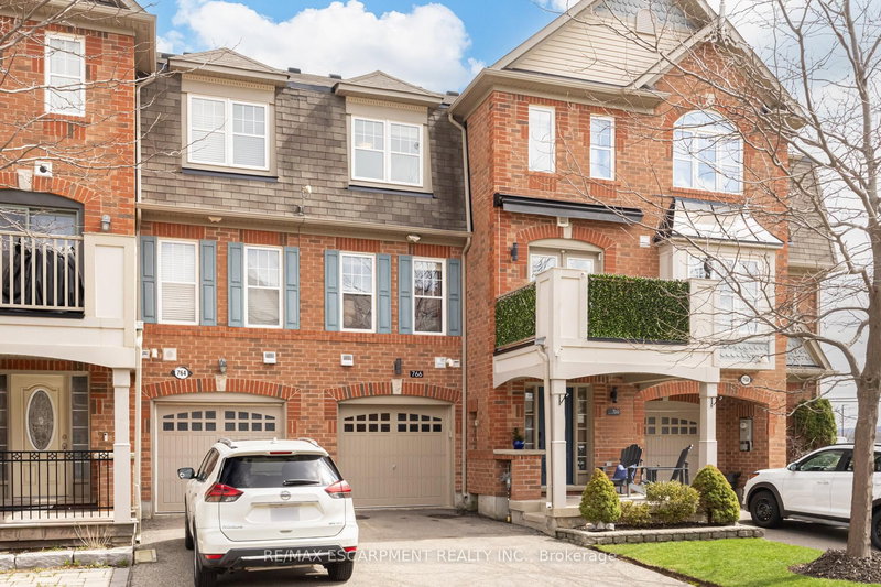 766 Challinor Terr, Milton, L9T 7V5 | Image 3