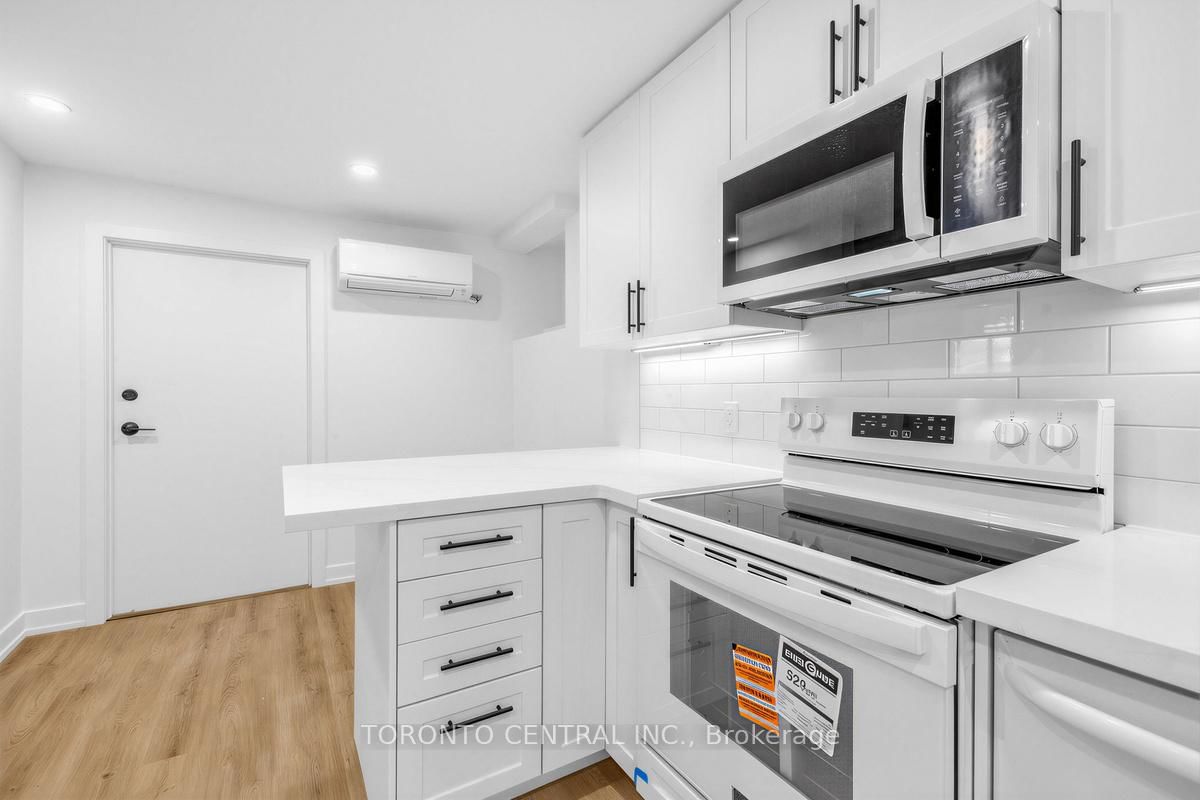 171 Parkside Drive, Unit Basement - Photo 8