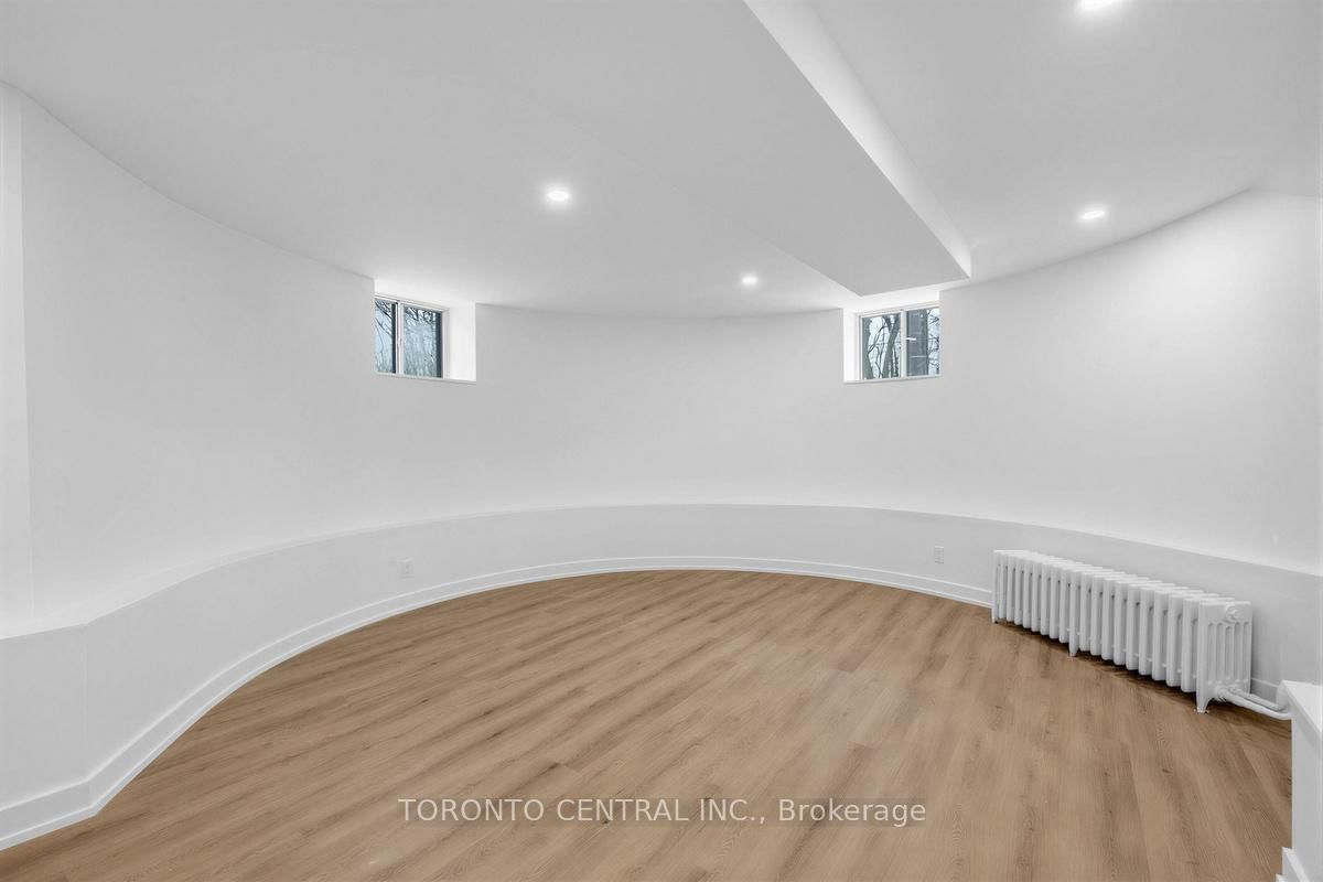 171 Parkside Drive, Unit Basement - Photo 9