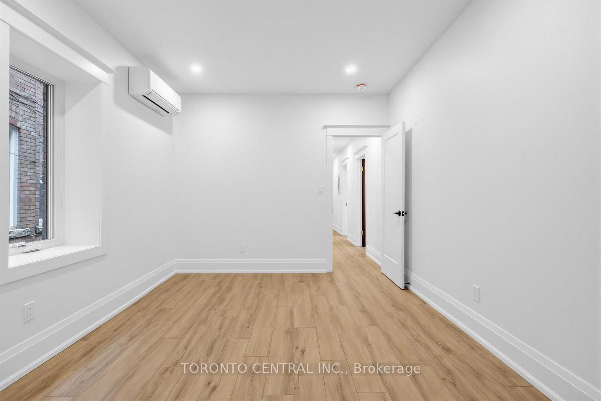 171 Parkside Drive, Unit Main - Photo 15